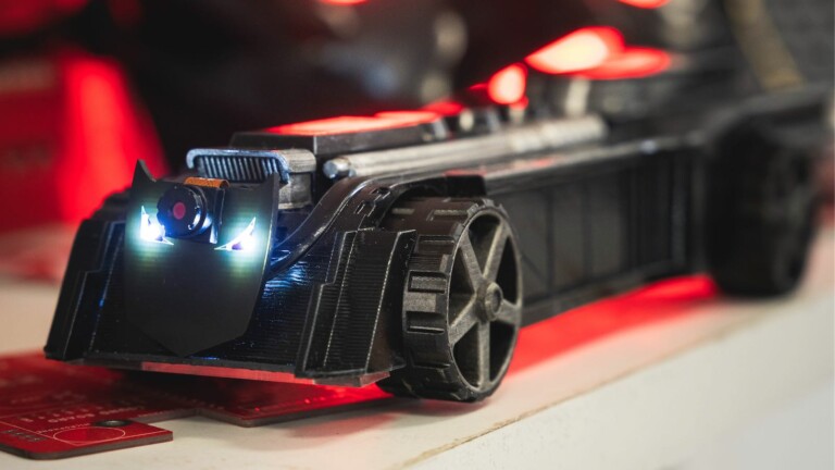 CircuitMess Batmobile™ AI-powered DIY kit teaches you the most cutting-edge technologies
