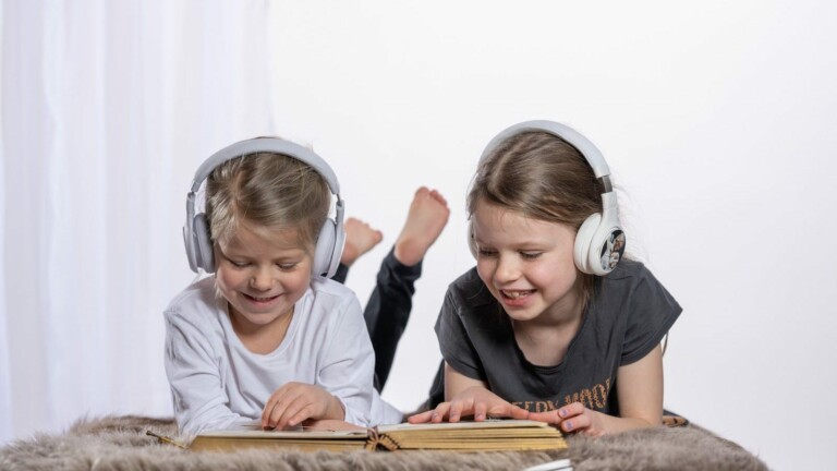 ONANOFF StoryPhones smart headphones for kids offer quality screen-free entertainment